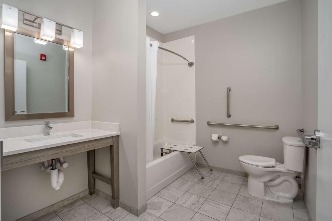 Lighthouse Suites - Best Western Signature Collection Emerald Isle Exteriör bild