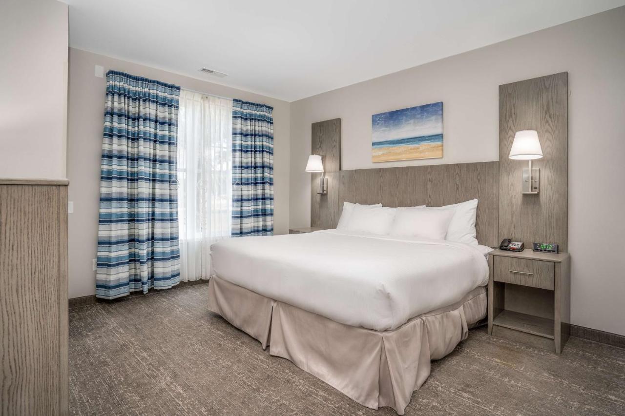 Lighthouse Suites - Best Western Signature Collection Emerald Isle Exteriör bild