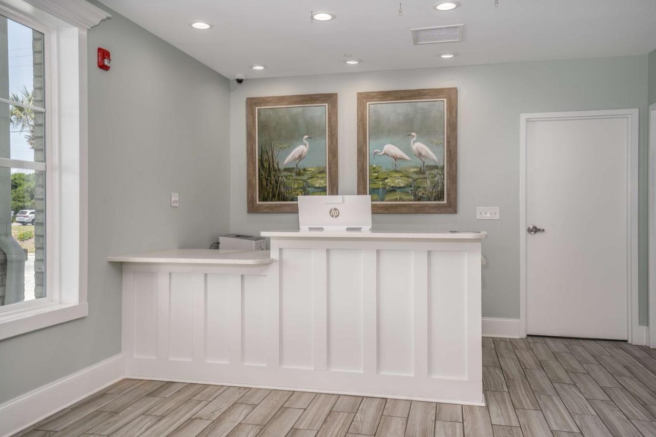 Lighthouse Suites - Best Western Signature Collection Emerald Isle Exteriör bild