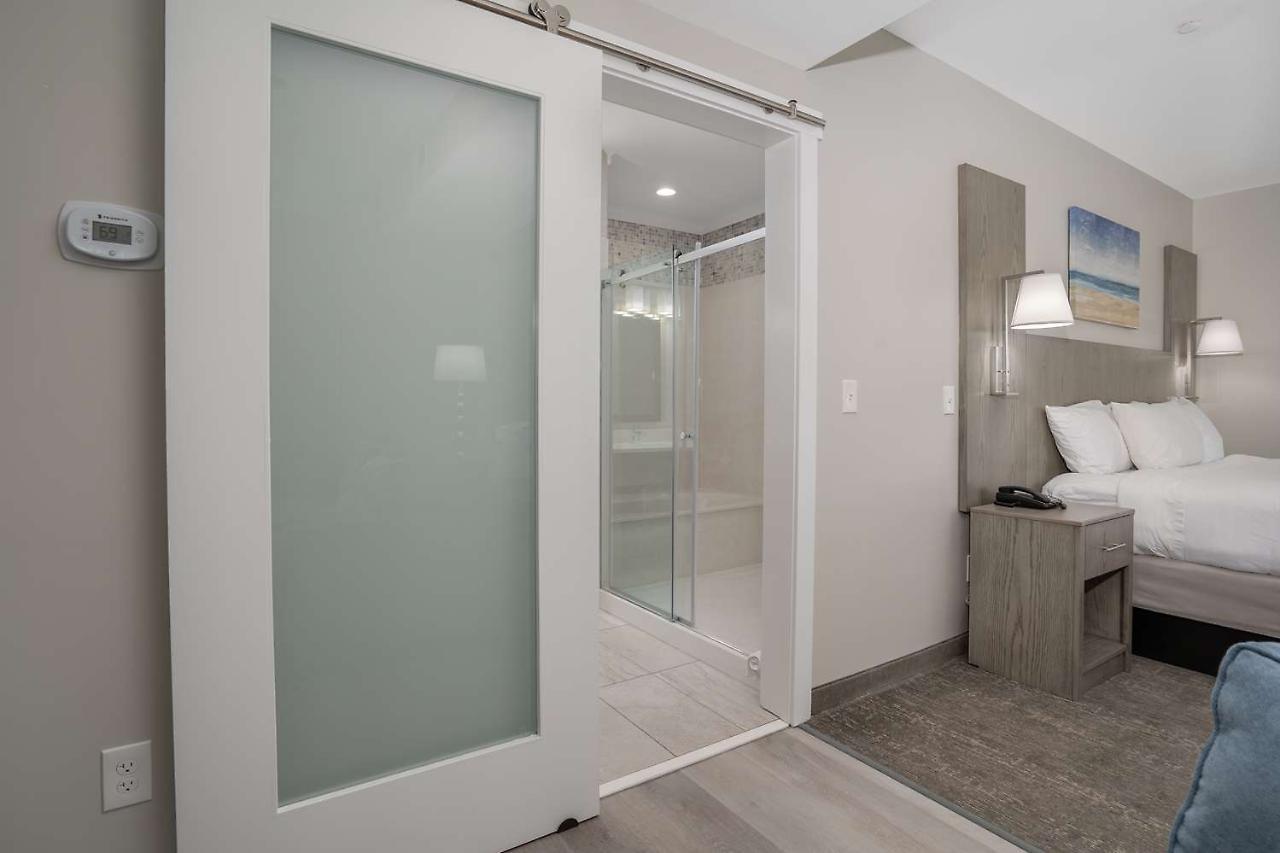 Lighthouse Suites - Best Western Signature Collection Emerald Isle Exteriör bild